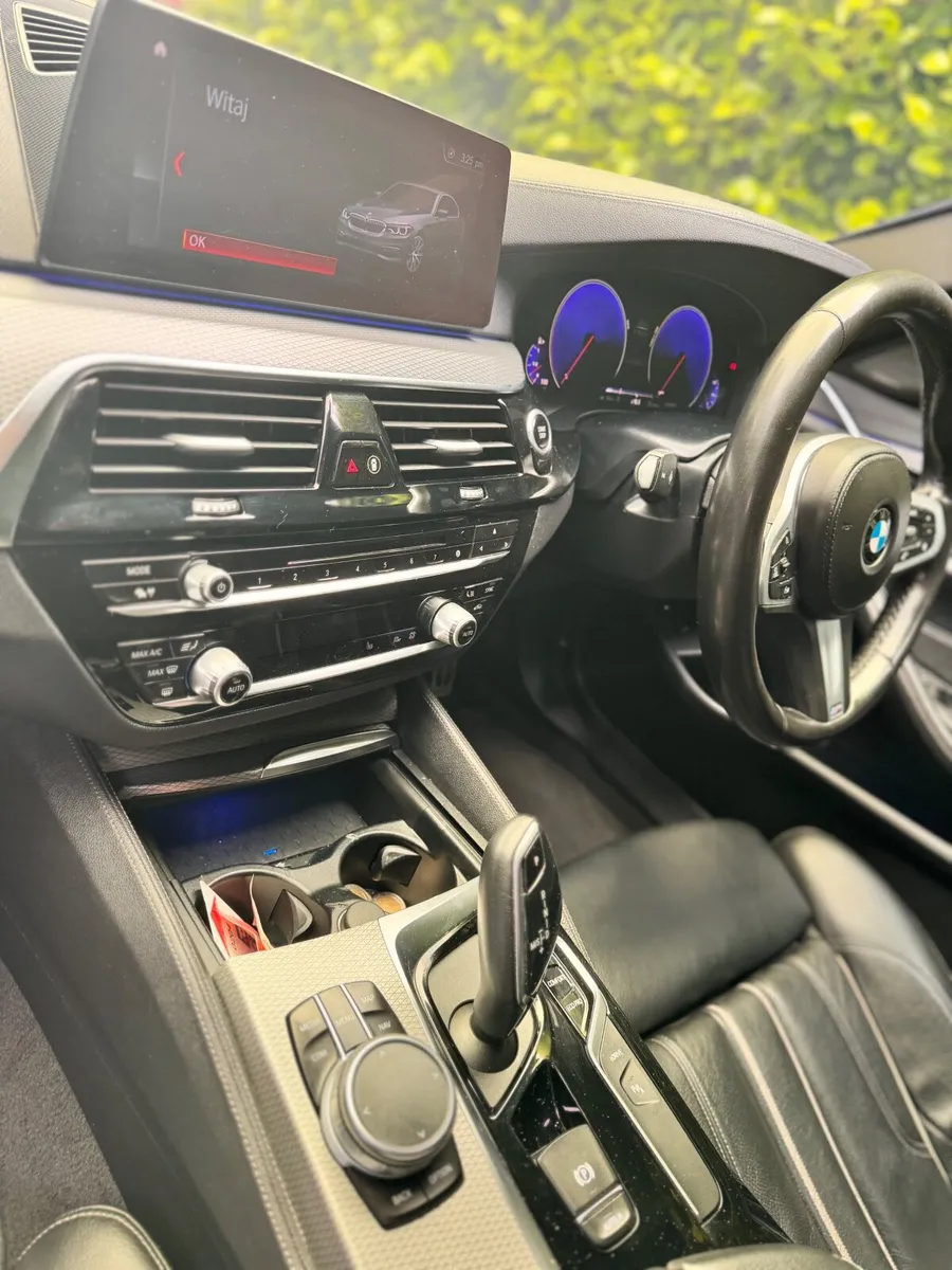BMW 5-Series 2019 - Image 4