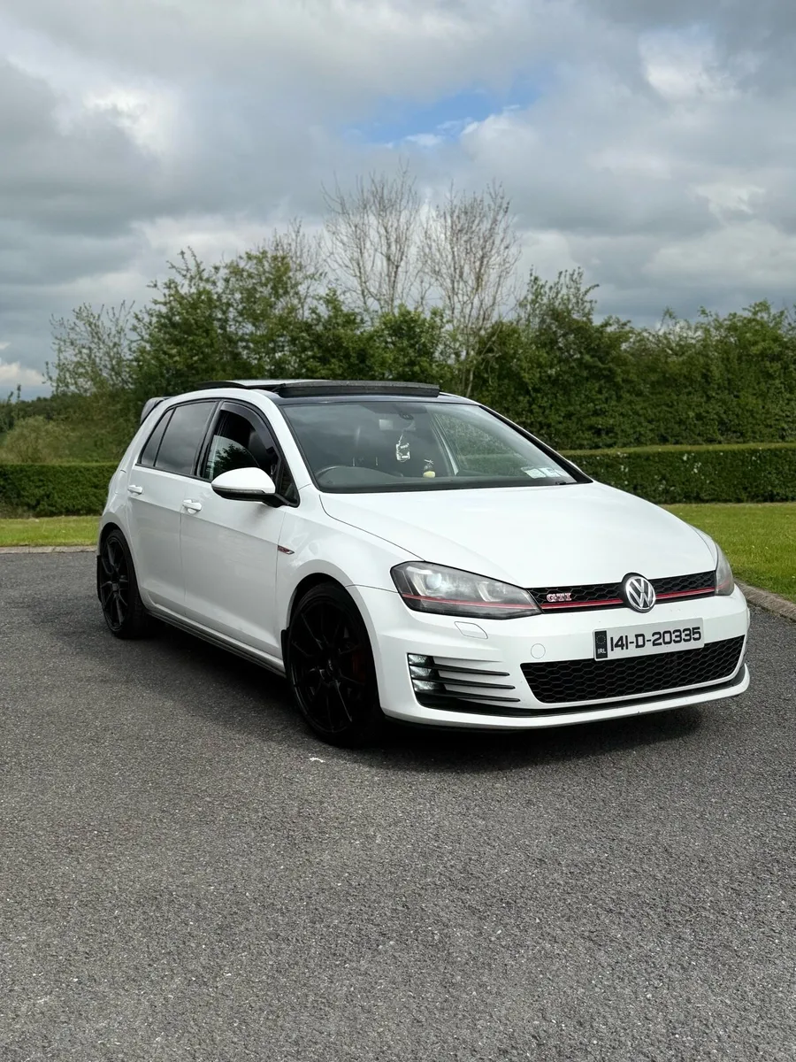 Sunroof Volkswagon Golf GTI 300+bhp - Image 1