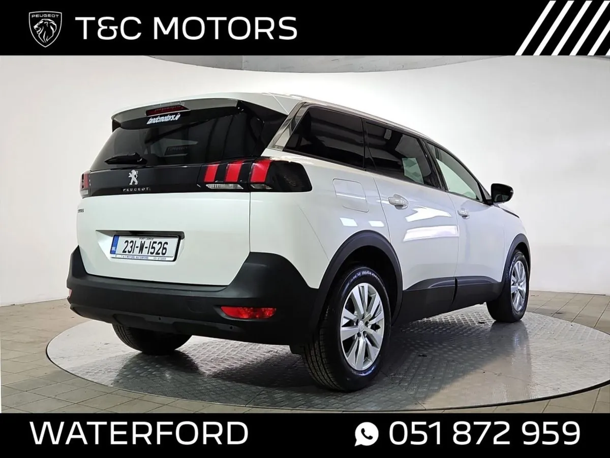 Peugeot 5008 Active 1.5 Diesel Automatic - Front - Image 4