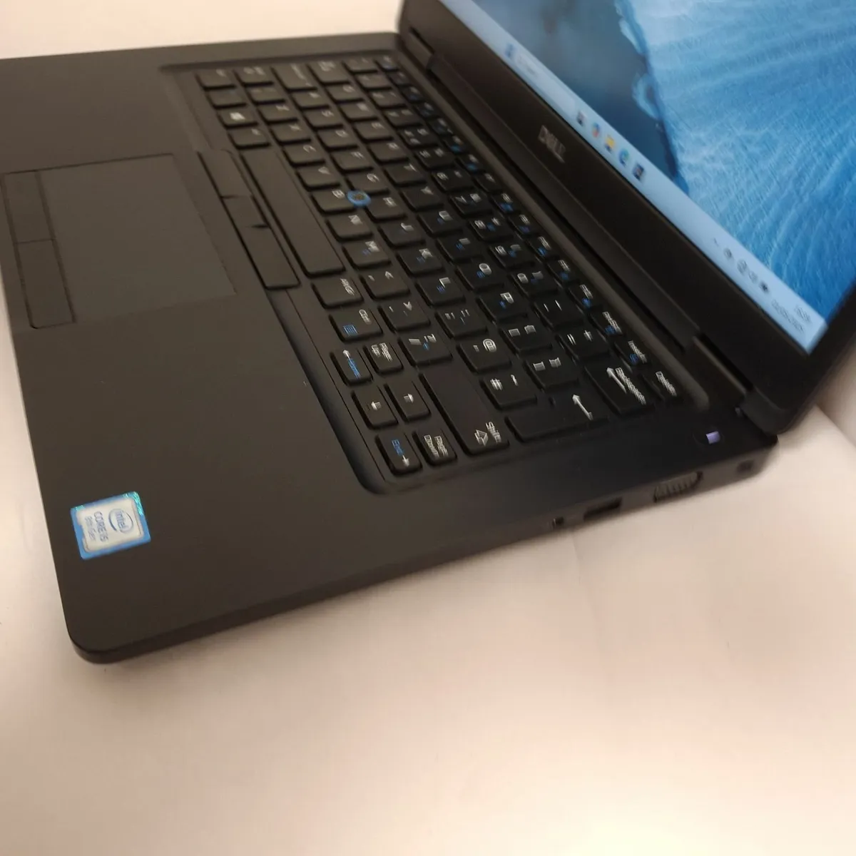 Dell Latitude 5490 i5-8250U | 16GB RAM | 256GB NVM - Image 4