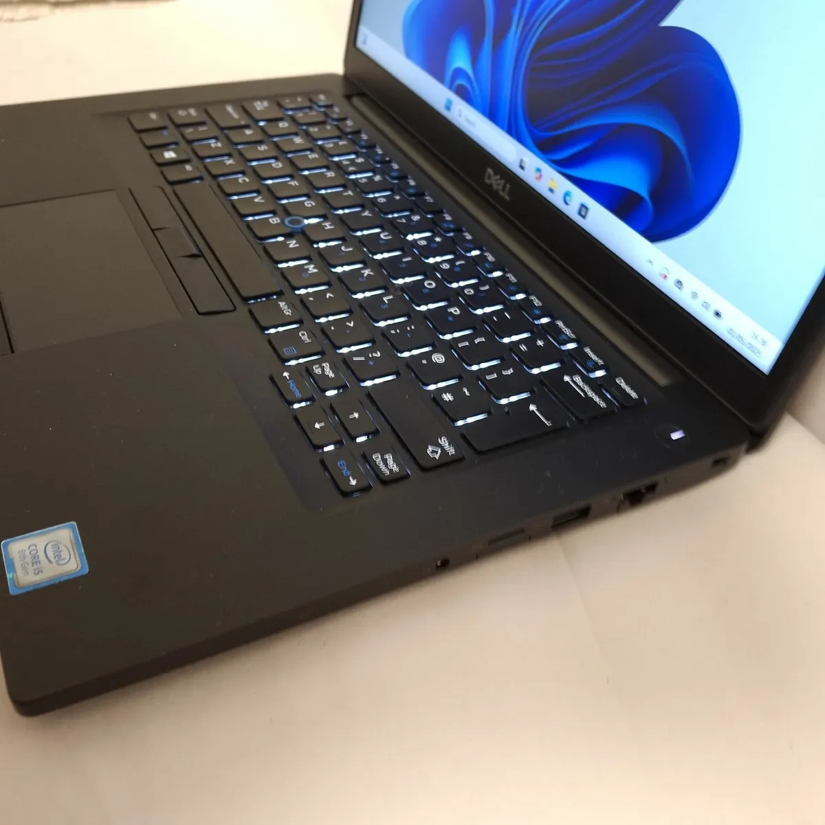 Dell Latitude 7490 Laptop i5-8350U | 16GB RAM | - Image 3