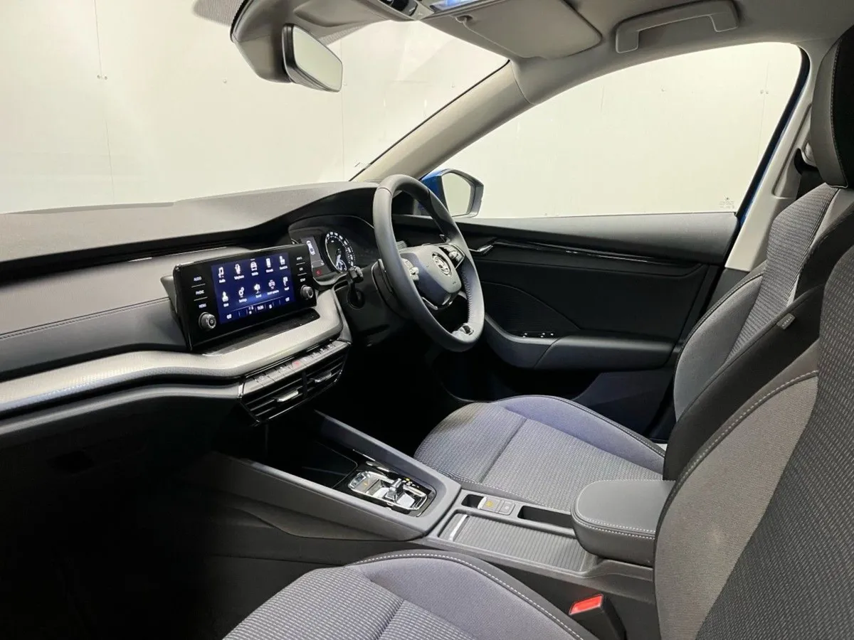 Skoda Enyaq IV 80 Coupe Clever  -  6 600 Worth OF - Image 4