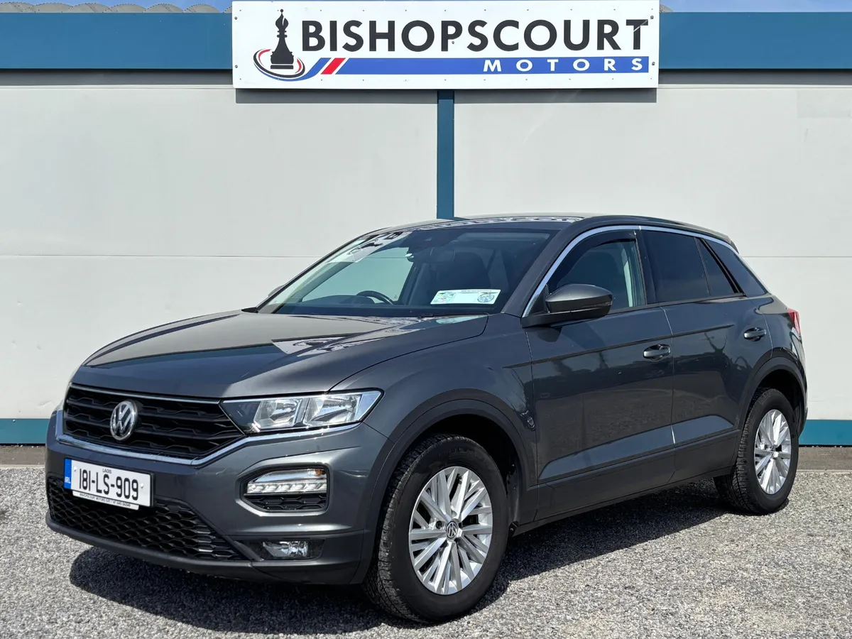 Volkswagen T-Roc 2018 - Image 1