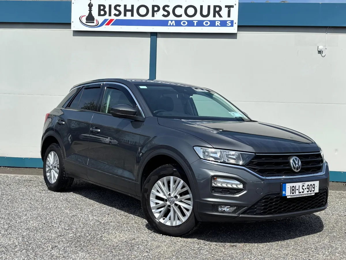 Volkswagen T-Roc 2018 - Image 2
