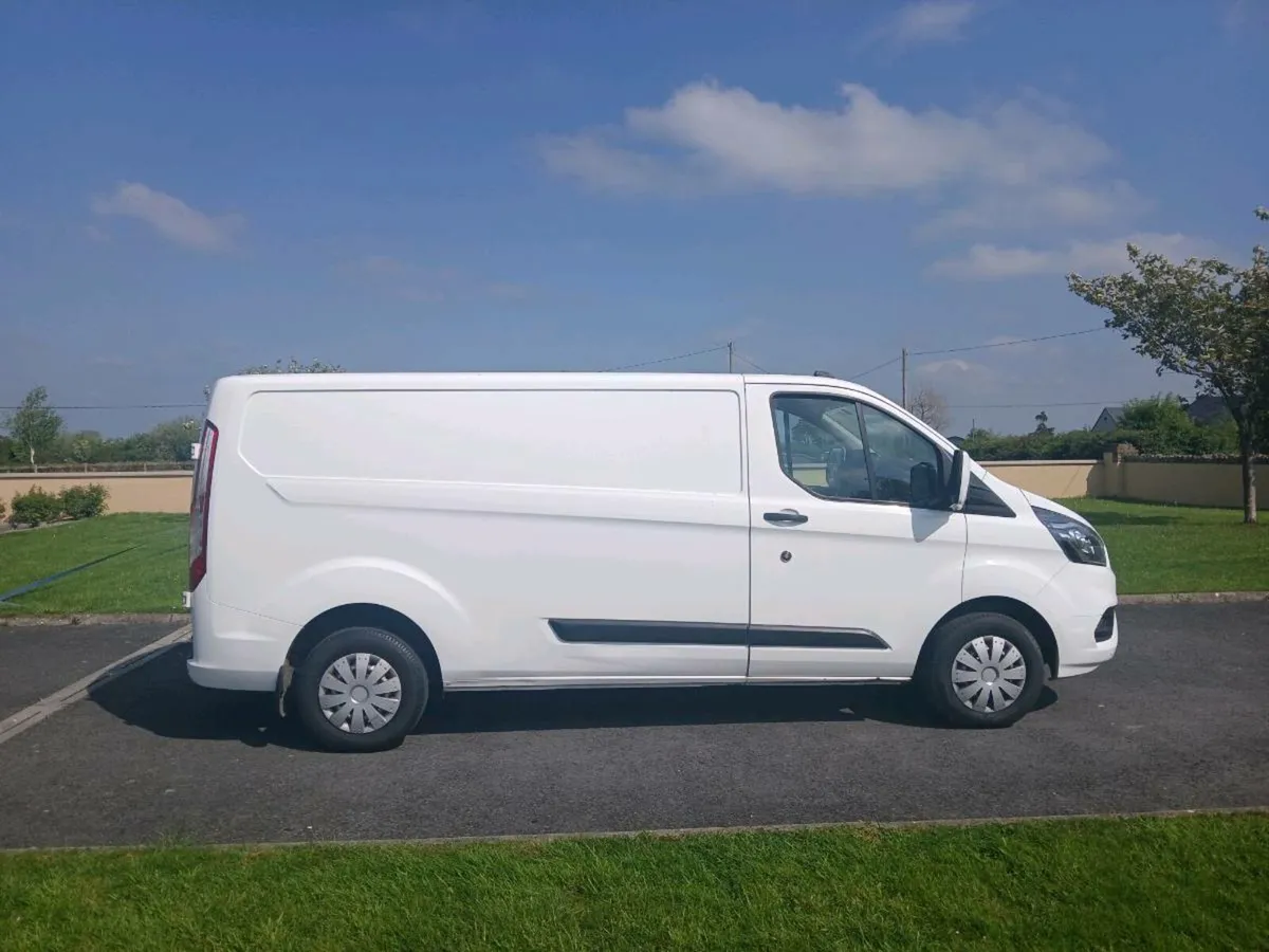 Ford transit Custom 211/// sold with 12months doe - Image 2