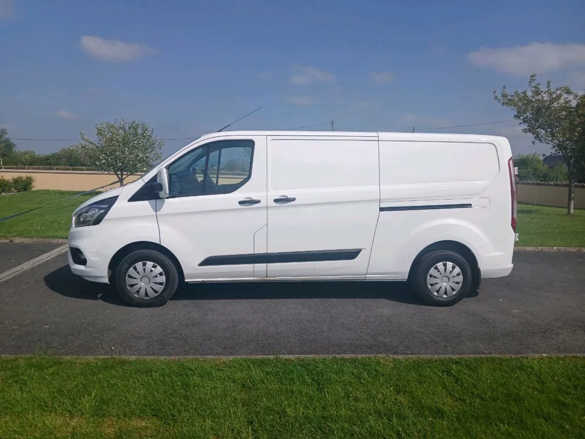Ford transit Custom 211/// sold with 12months doe - Image 3