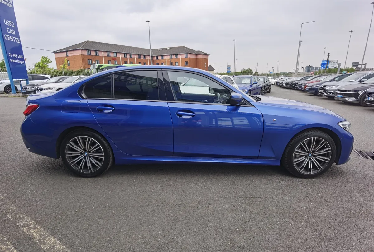 BMW 3 SERIES 330E M SPORT 290BHP - Image 4
