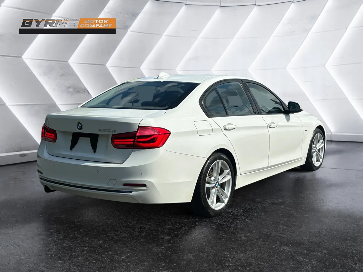 BMW 320D SPORT AUTO, 2016 - Image 4