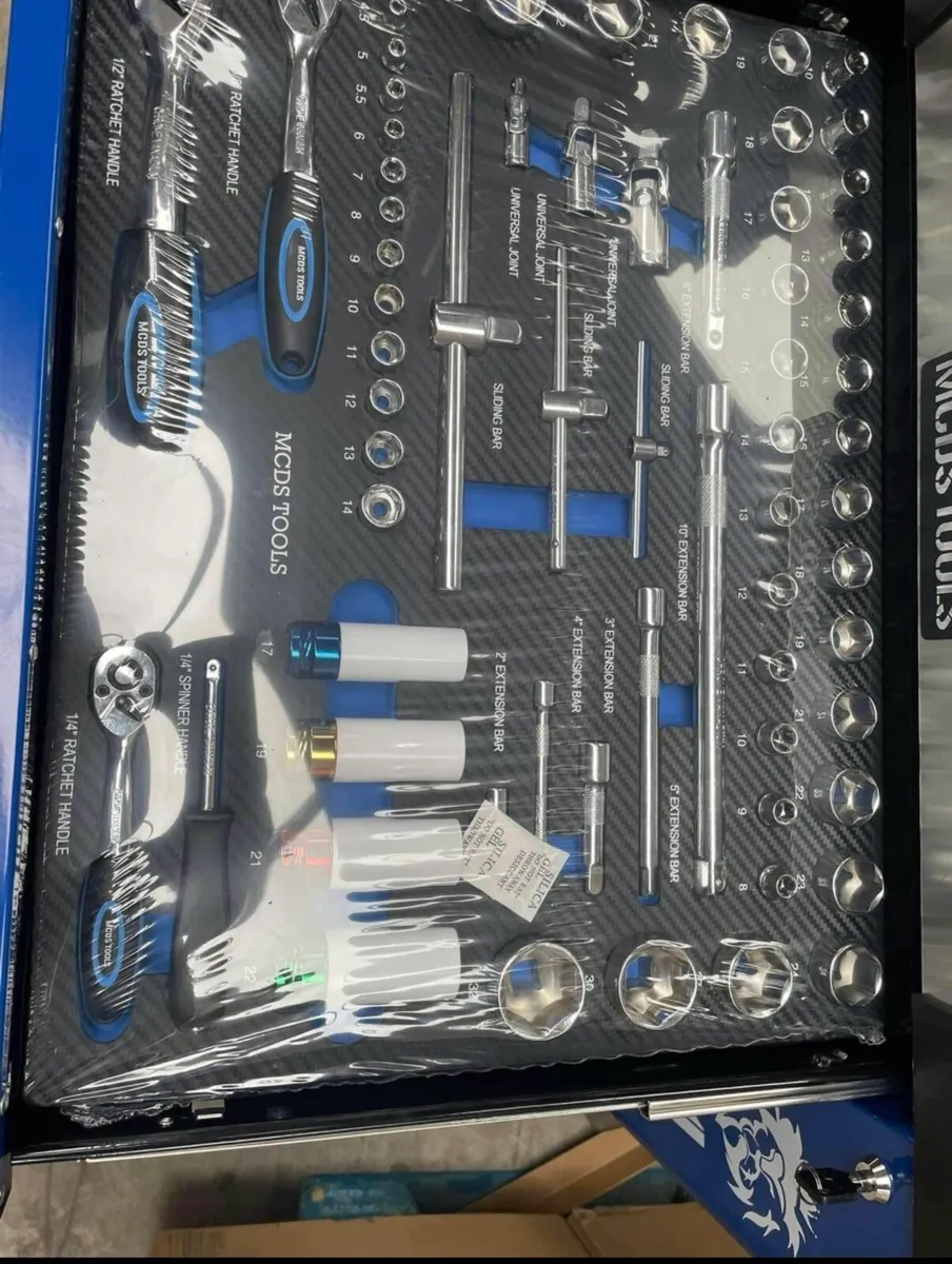 NEW 2025 MCD TOOLCHEST ONLY €450 - Image 4
