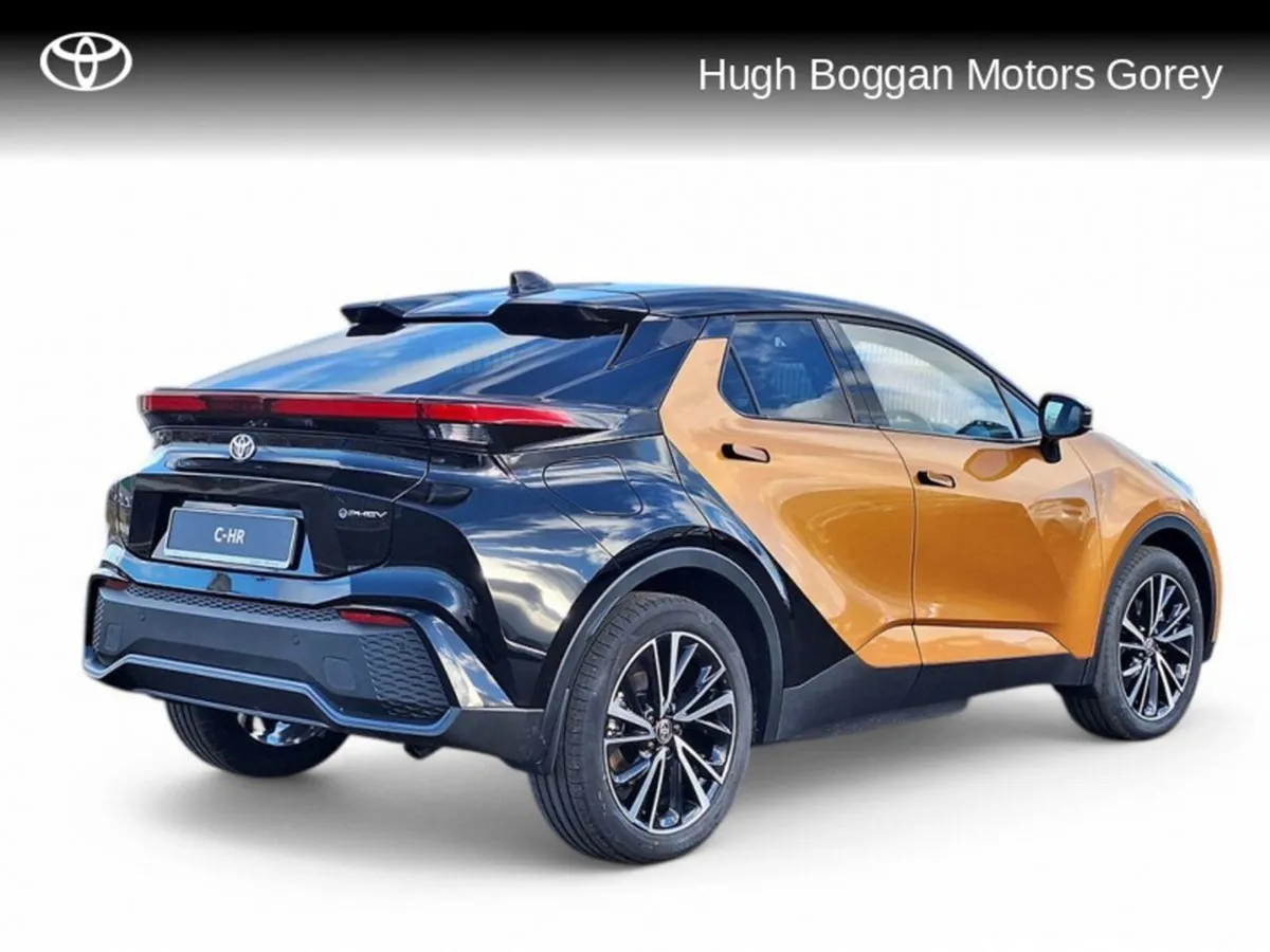 Toyota C-HR C-hr Phev Premiere Edition BIG Demo S - Image 2