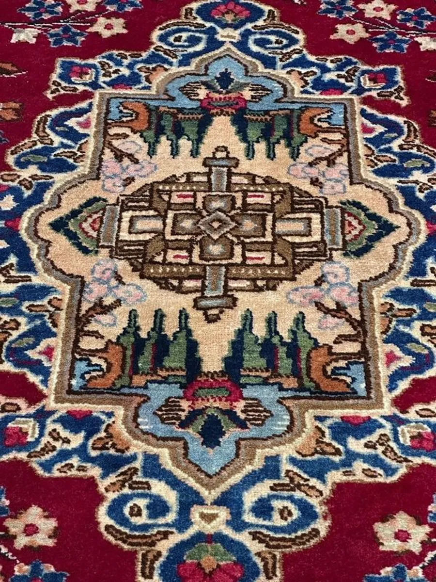rugs and carpets - Image 2
