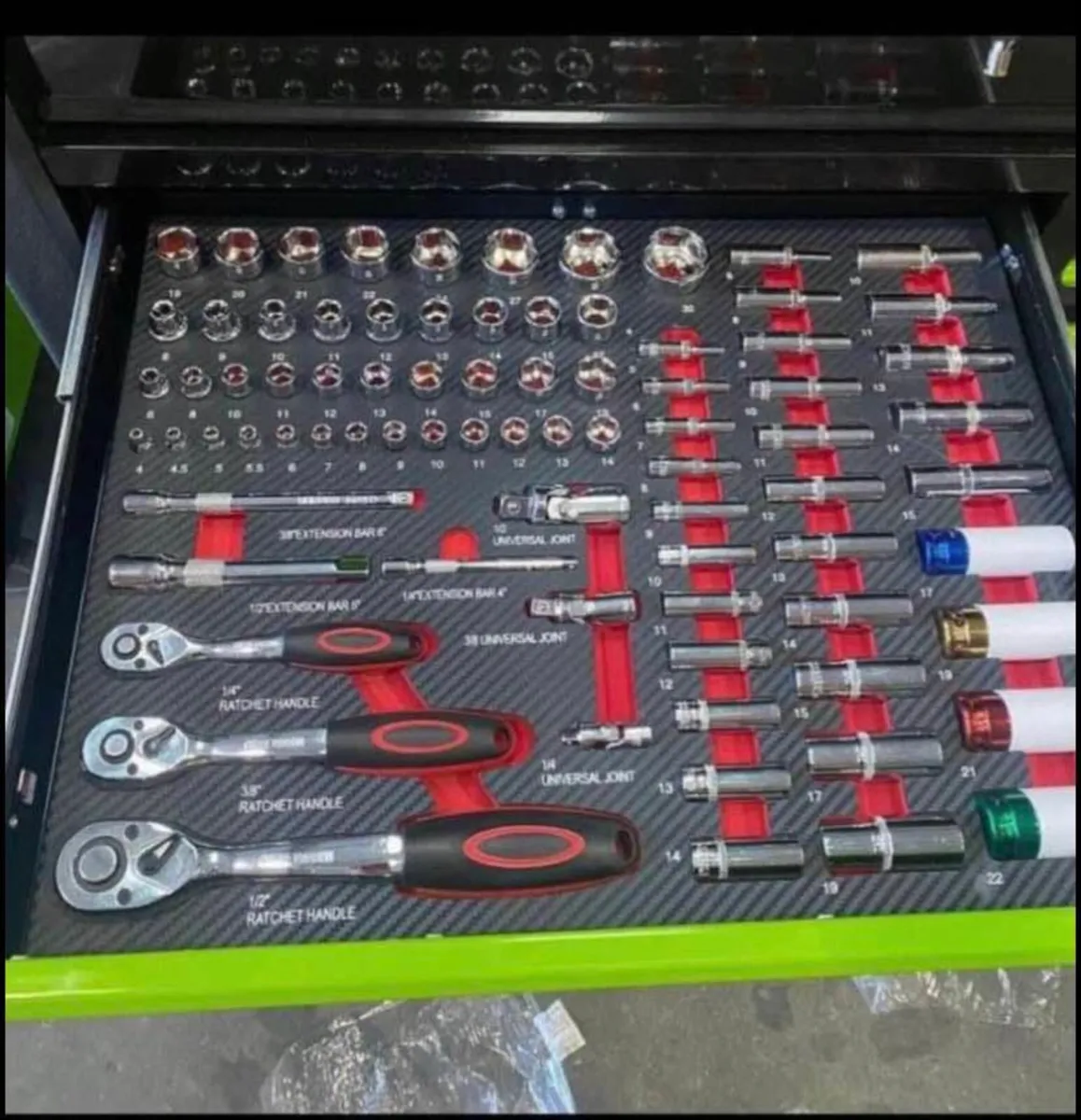 PACINI 7DRAWER TOOLCHEST FULL WITH TOOLS - Image 2