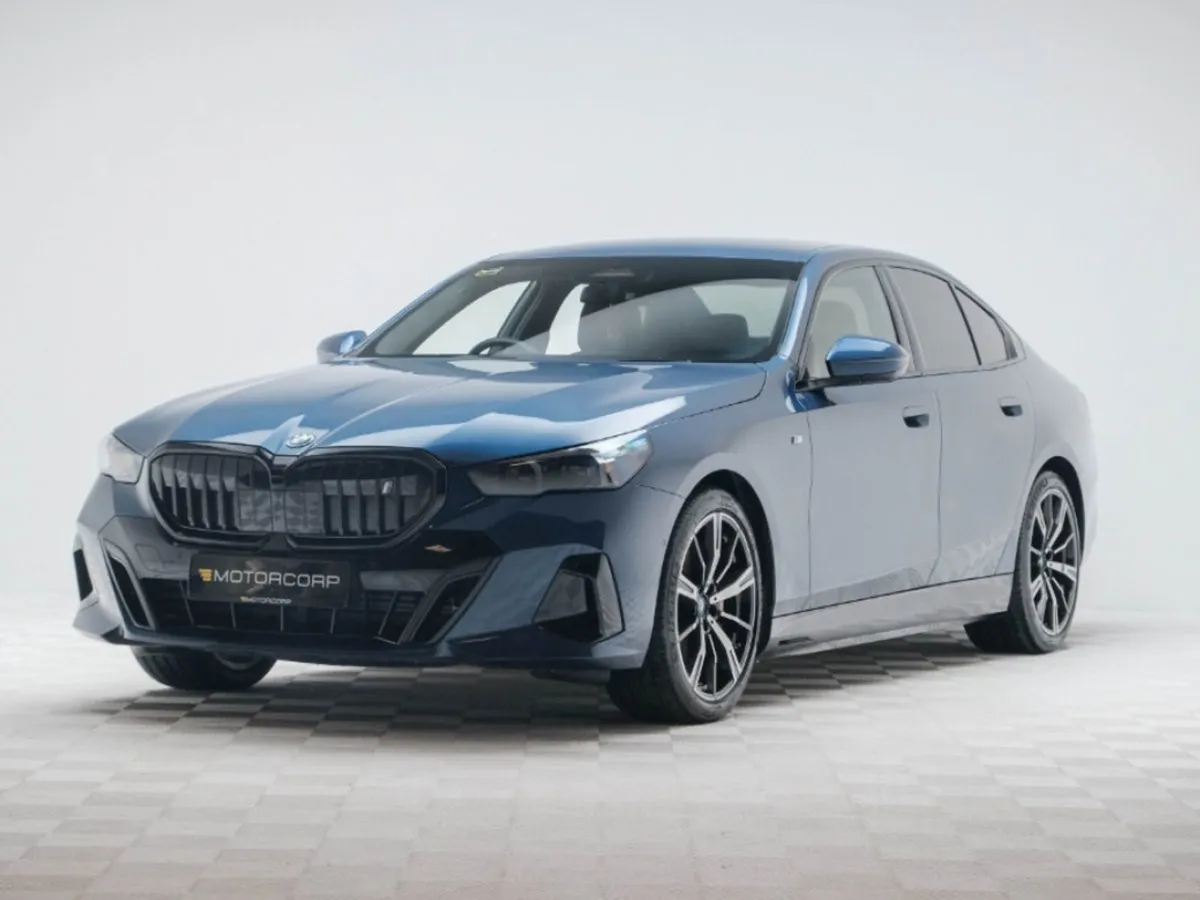 BMW i5 40 M Sport PRO Edrive - Image 3