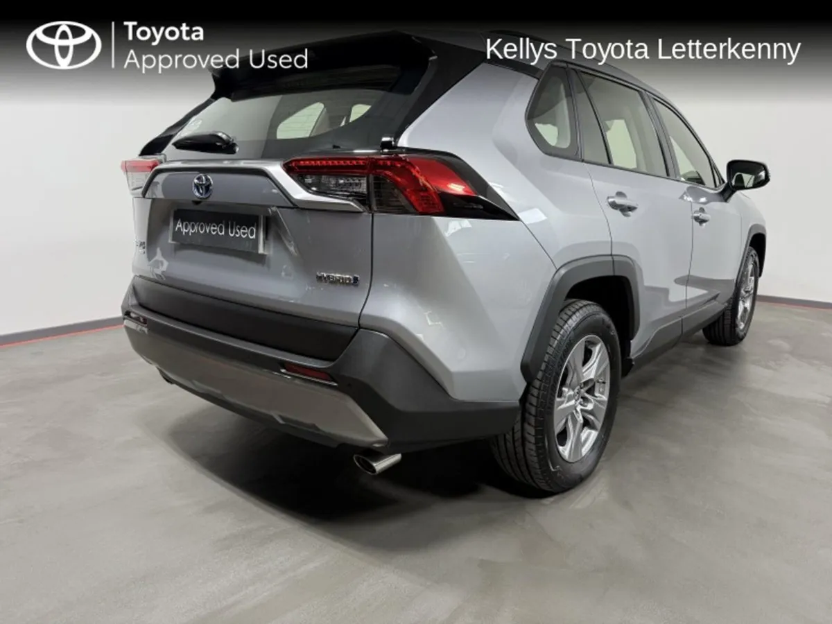 Toyota Rav4 Rav4 Hybrid Luna 4DR Auto  36 - Image 2
