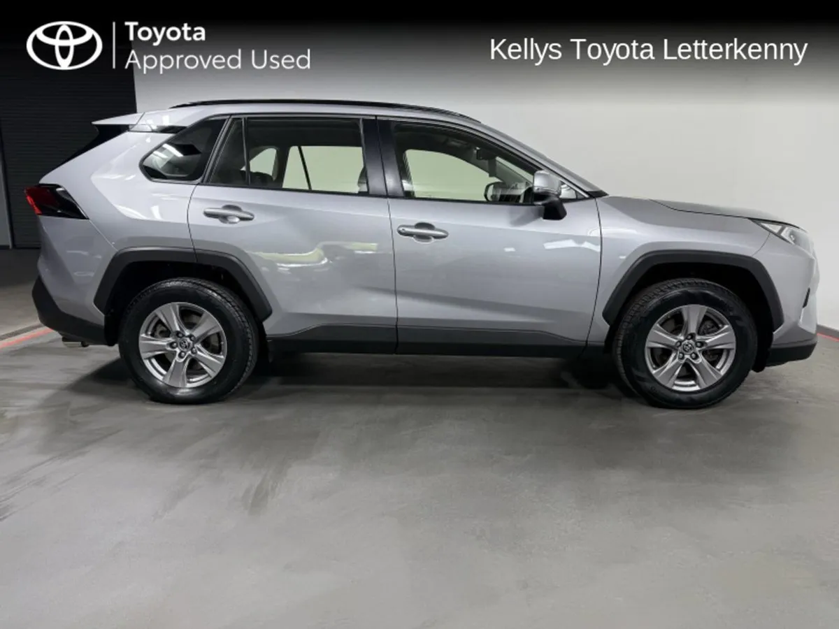 Toyota Rav4 Rav4 Hybrid Luna 4DR Auto  36 - Image 3