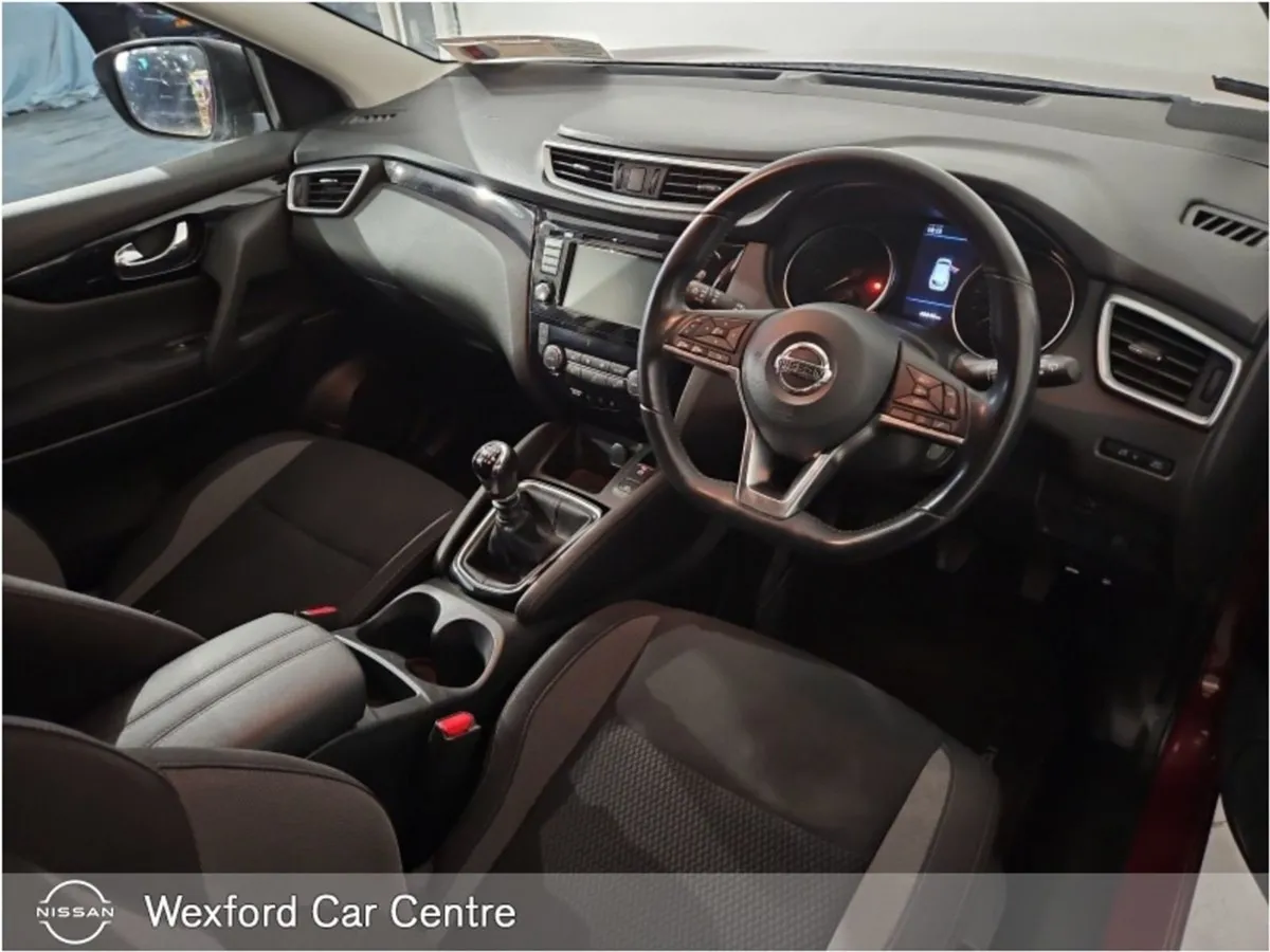 Nissan QASHQAI 1.3 PET SE - Image 3