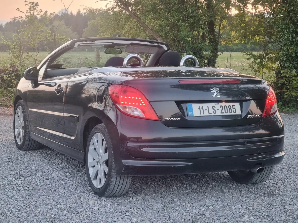 Peugeot 207 2011 convertible - Image 3