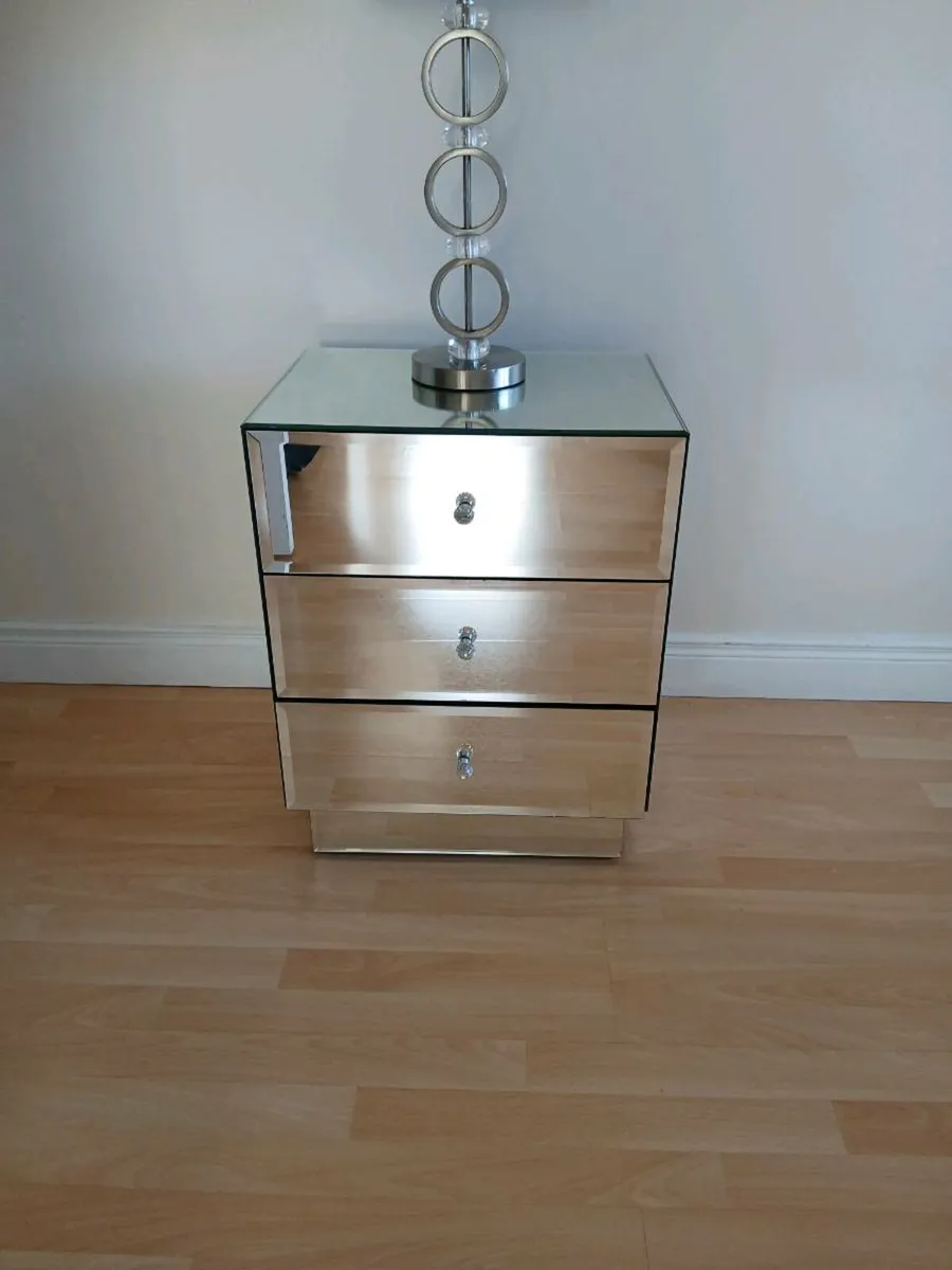 Mirrored lockers x 2 (westmeath) - Image 1