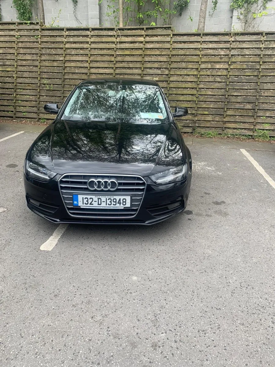Audi A4 2013 - Image 2