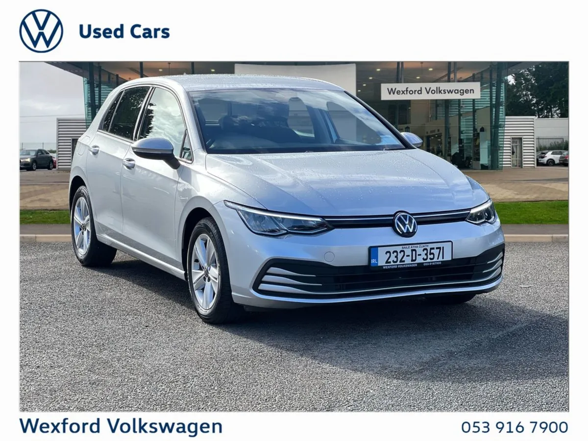 Volkswagen Golf Life 2.0 TDI 115HP - Image 1