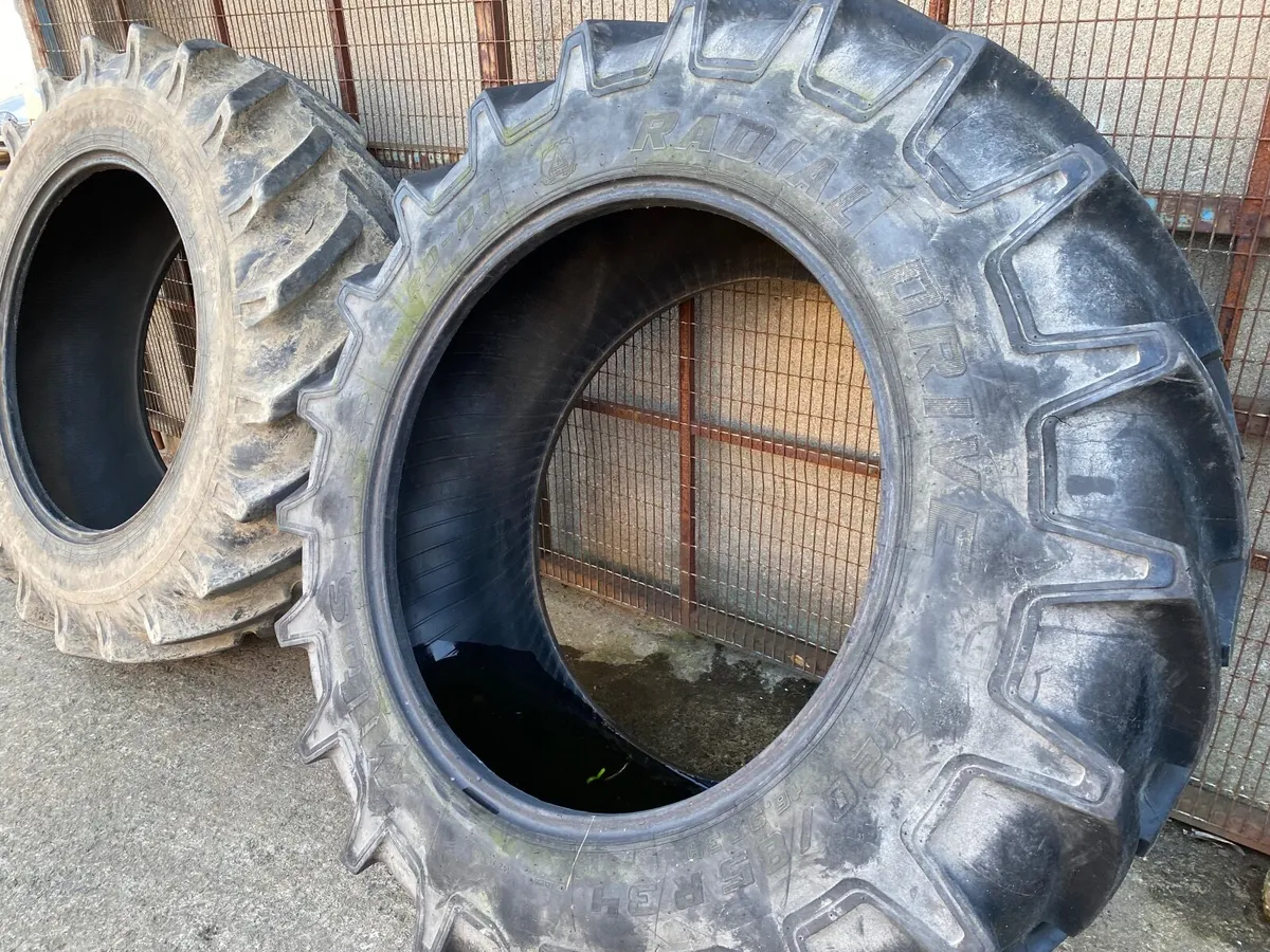 13.6R24 (340/85R24) FIRESTONE RADIAL TRACTOR TYRES - Image 2