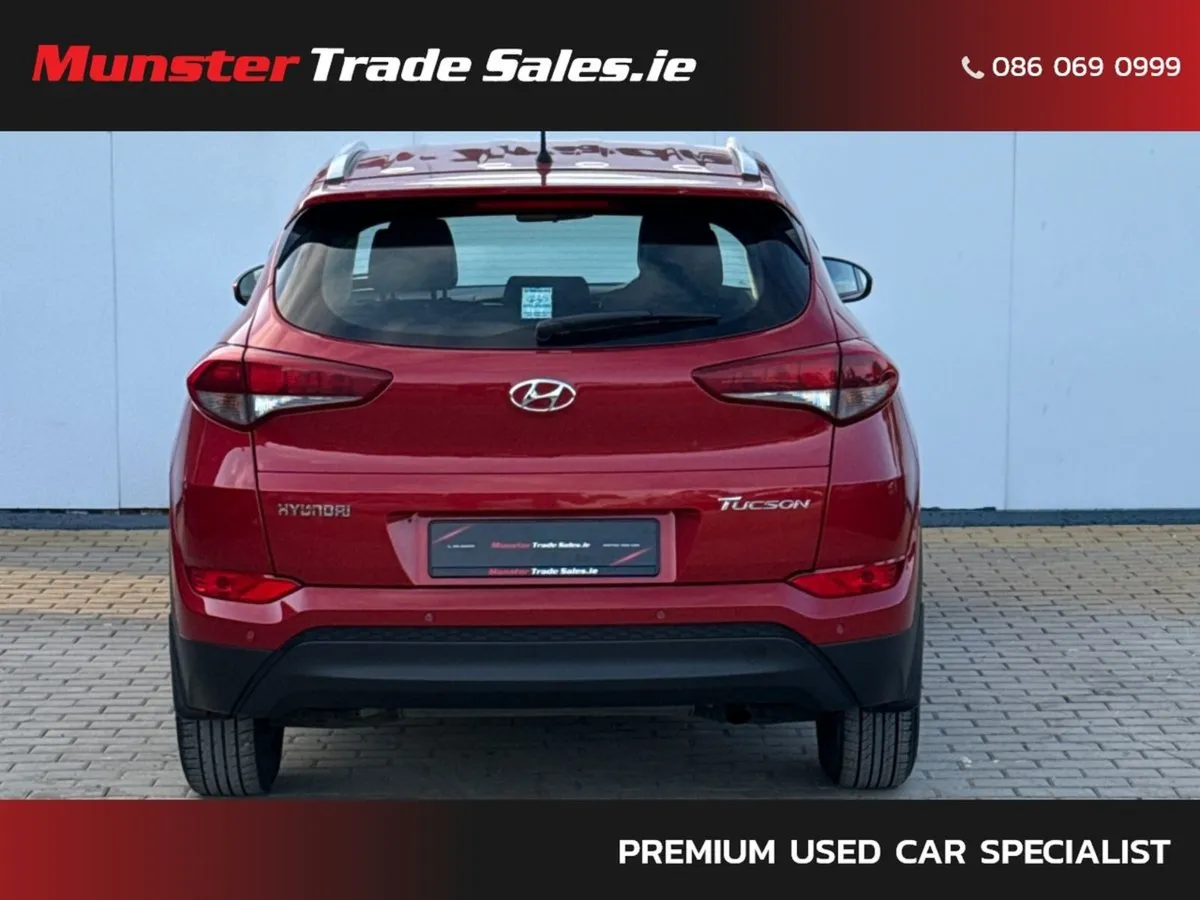 Hyundai Tucson 1.7 D Executive SE - Image 4
