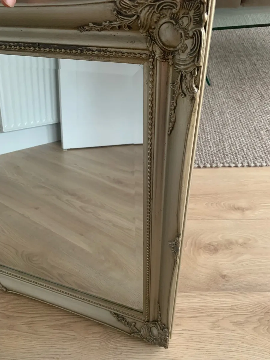 Large mirror - Image 2
