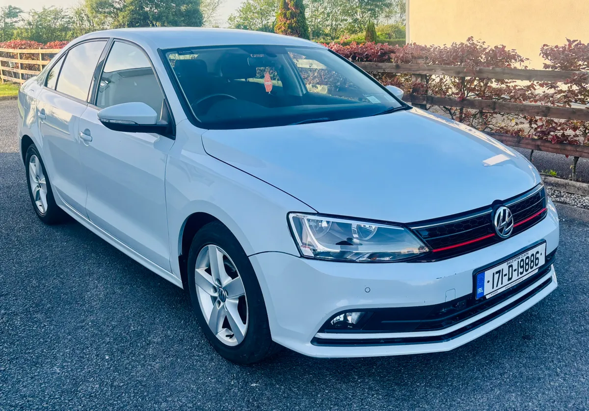 2017 VOLKSWAGEN JETTA 2.0L DESIEL - Image 3