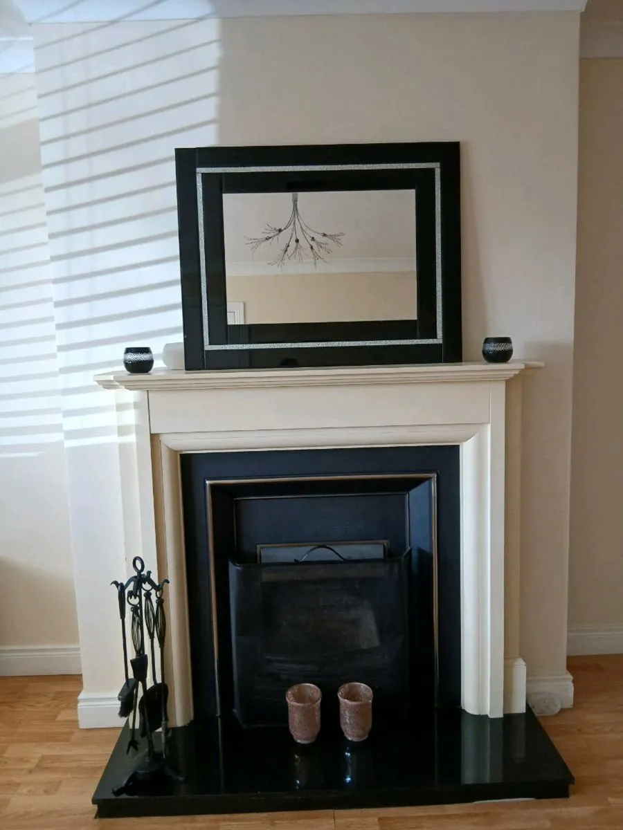 Mirror - Image 1