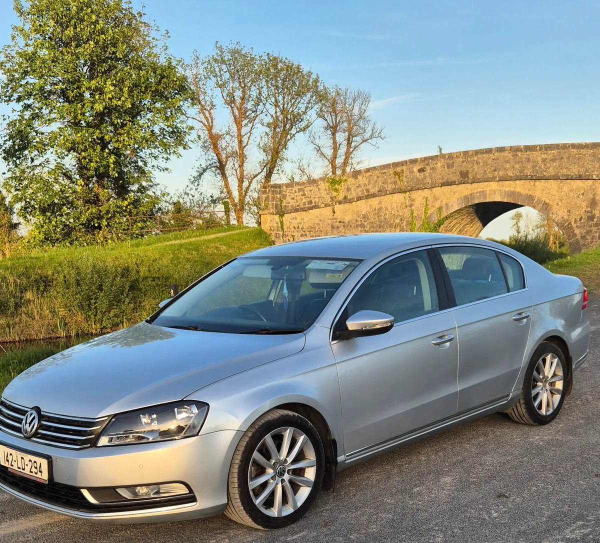 142 VW PASSAT 2.0L 1 OWNER NCT TAX 2026 LEATHER - Image 4