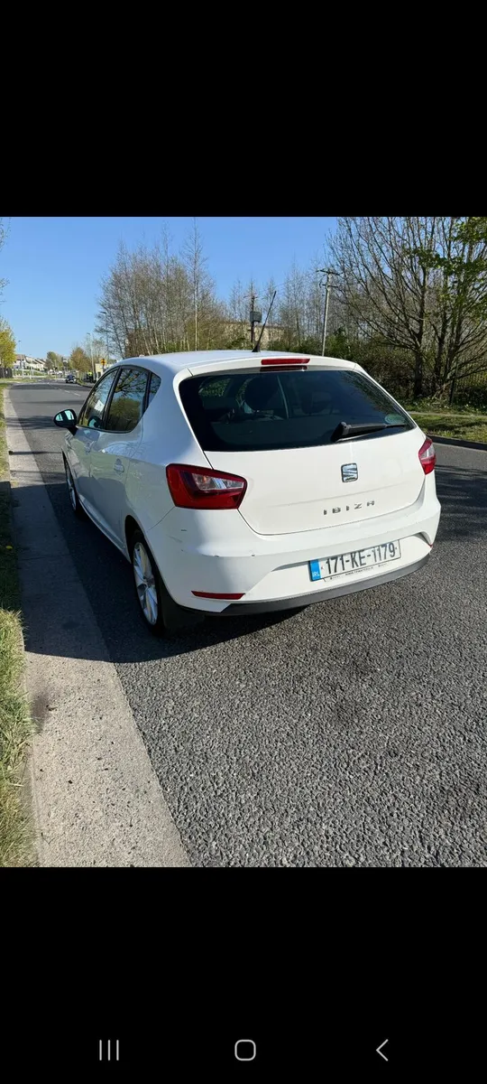 2017 SEAT IBIZA, 01/2027, TAX 06, 2025 - Image 3