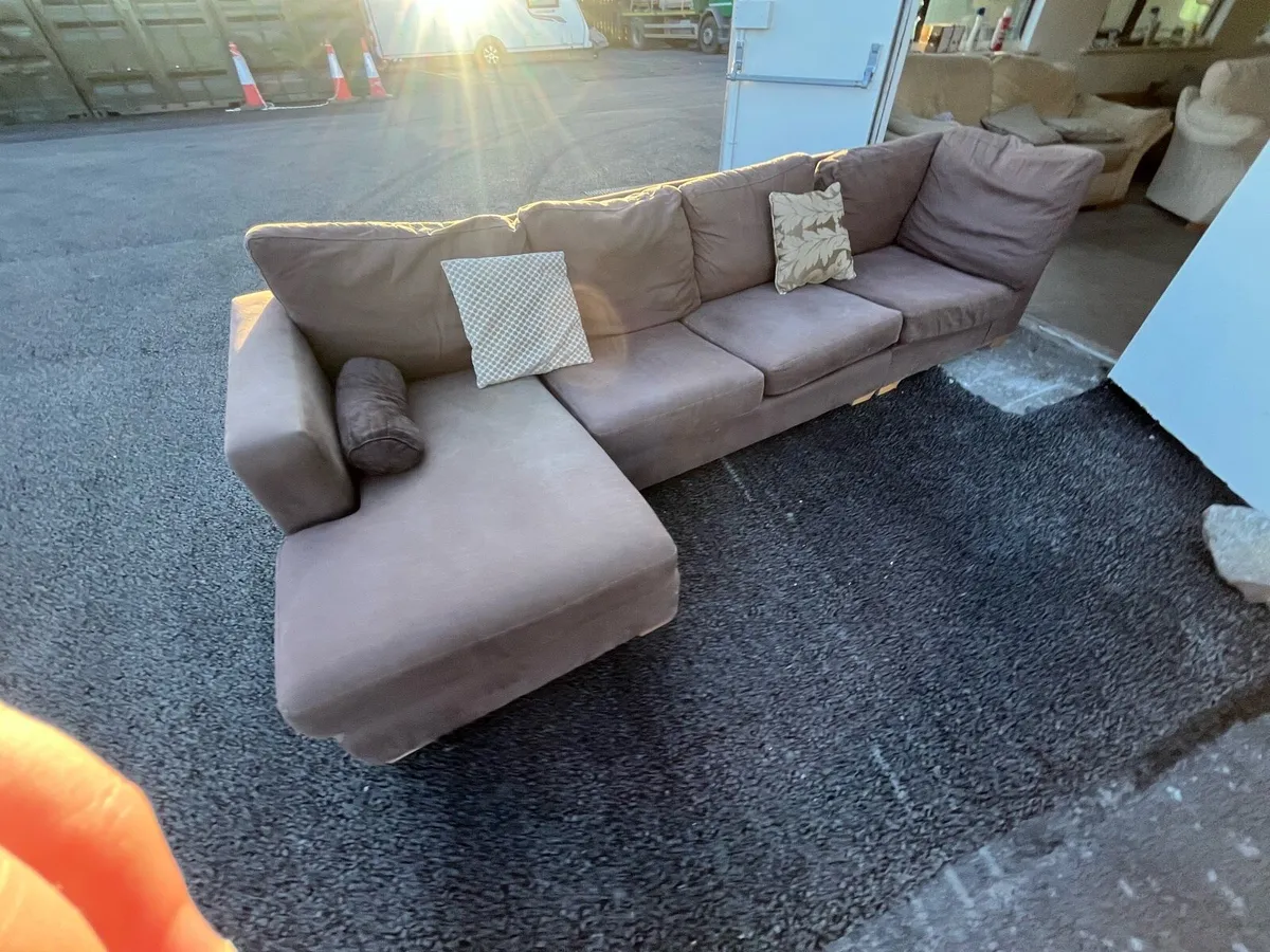 Brown corner sofa set couch delivery available - Image 1