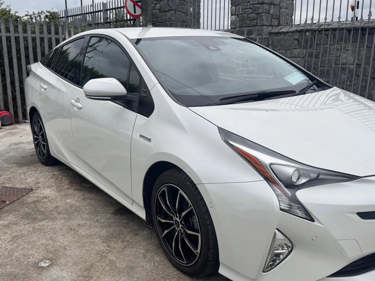 Toyota Pruis 2019 - Image 3