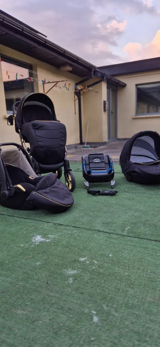 3in1 stroller, + ISOFIX - Image 1