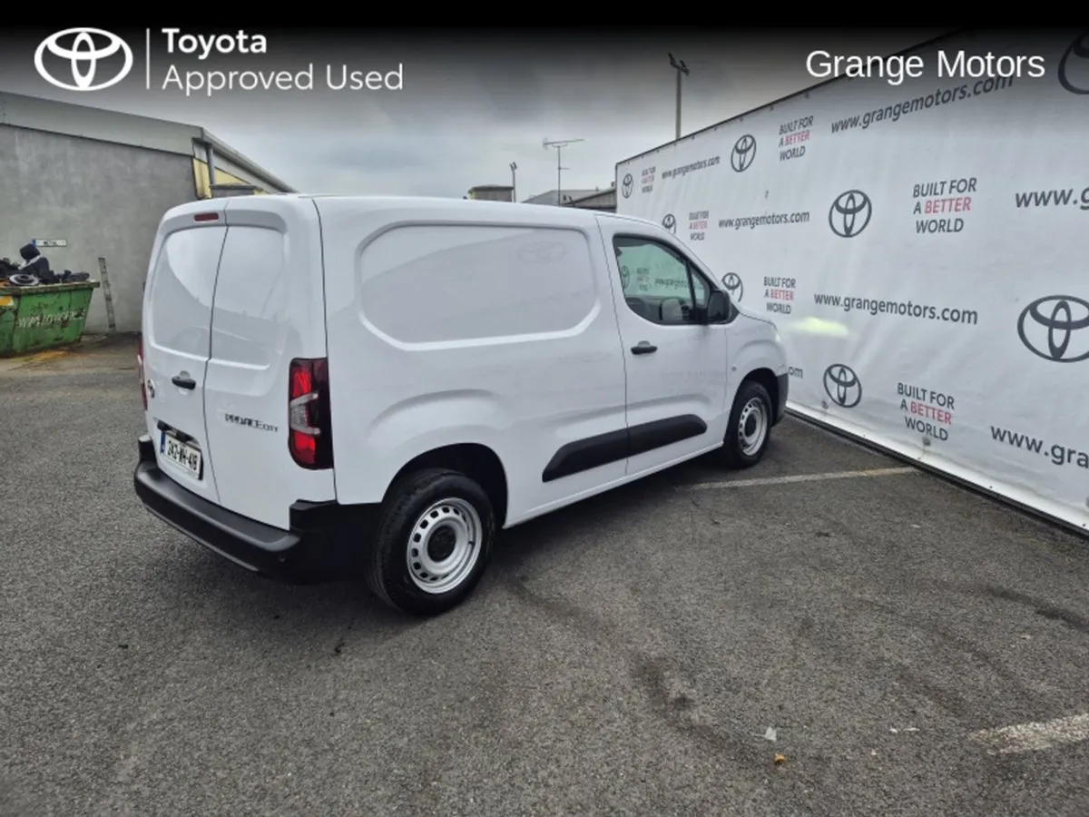 Toyota Proace 1.5 GX SWB 650KG DEMO Model - Image 2