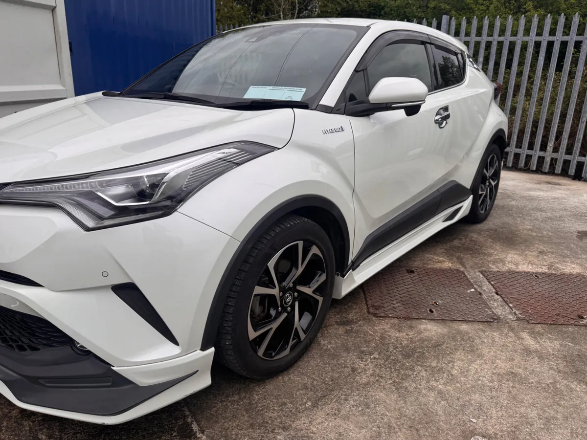 Toyota CHR 2018 - Image 3