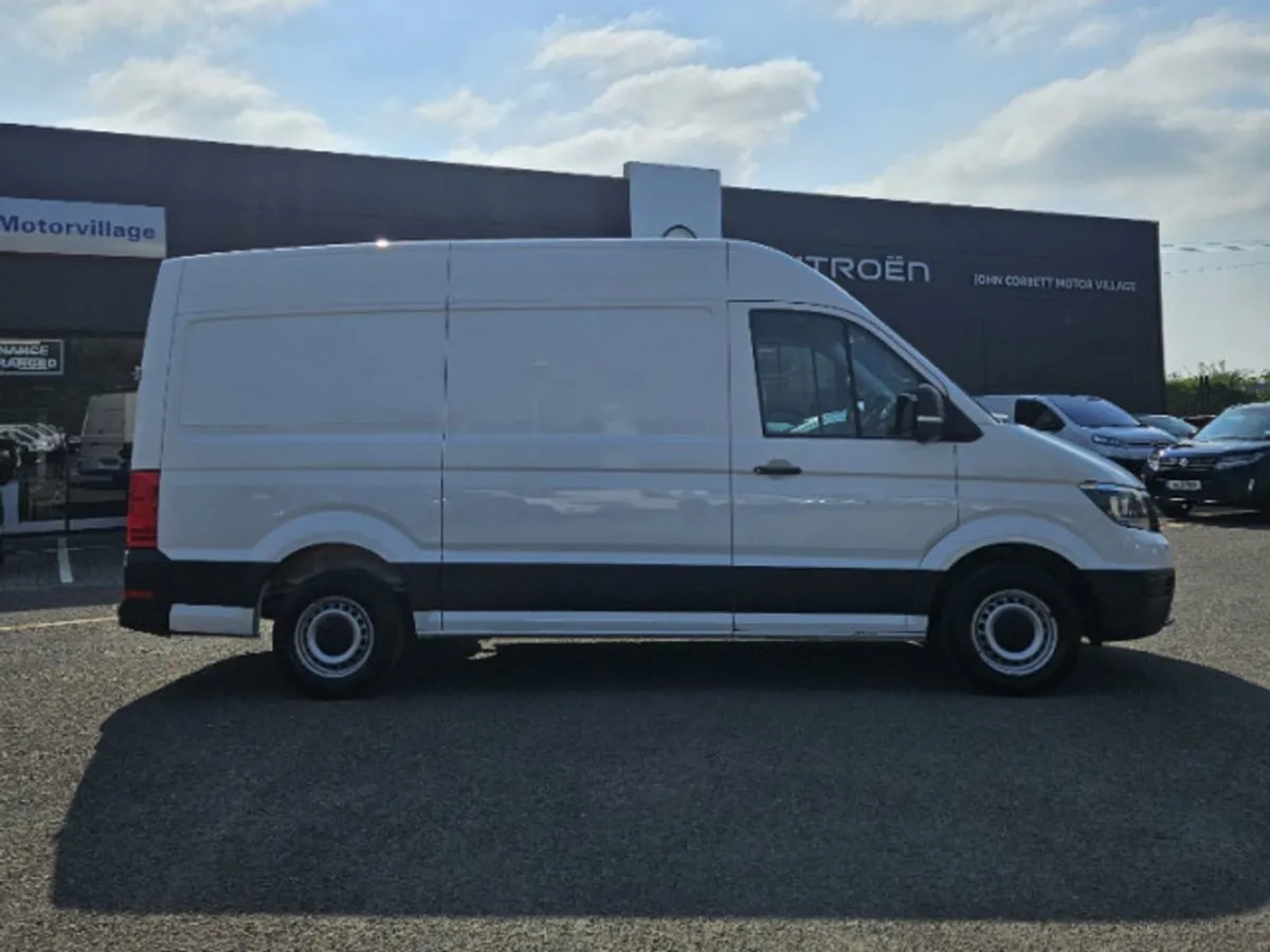 Volkswagen Crafter 30 MWB 102HP M6F HR 5DR - Image 2