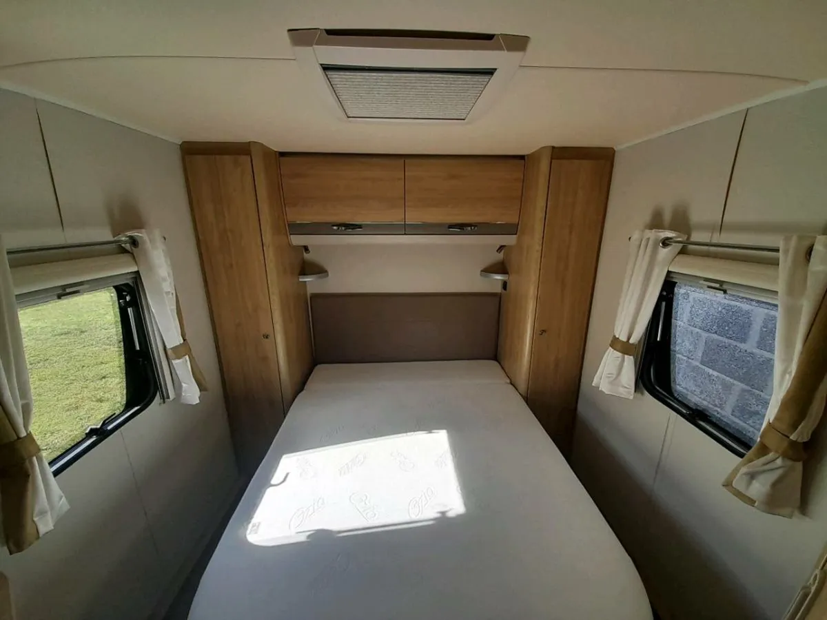 MOTORHOME - Image 4