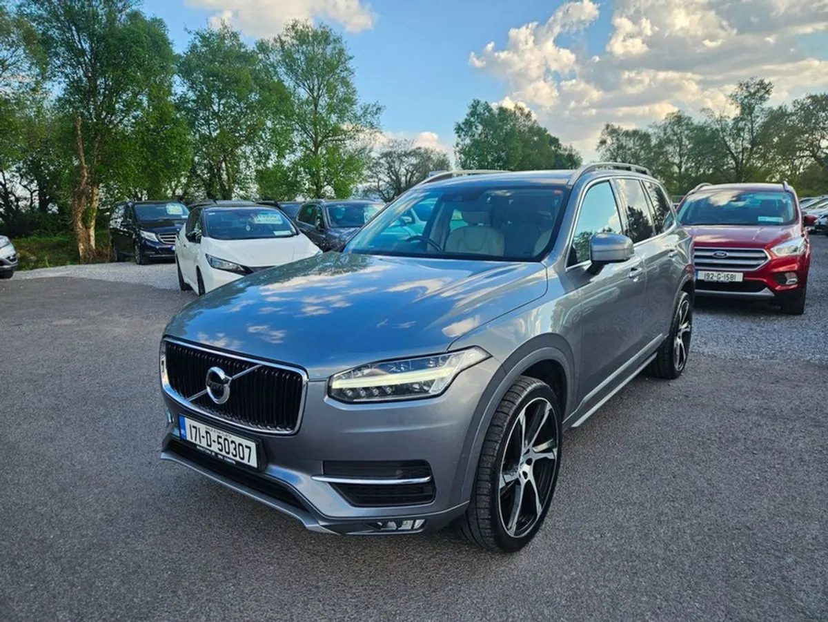 Volvo XC90 2.0 D5 Momentum P/P 5DR Auto - Image 3