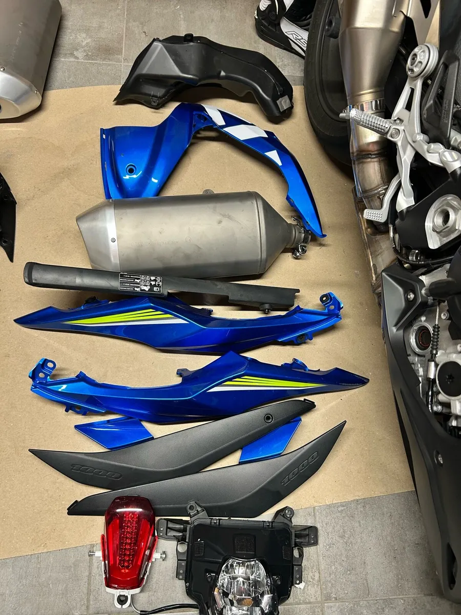 Gsxr 1000 r ***PARTS*** - Image 2