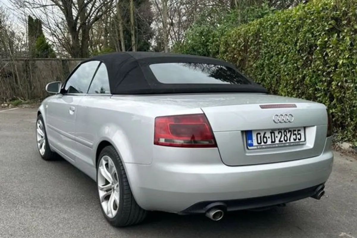 2006 Audi A4 Cabrio soft top - Image 4