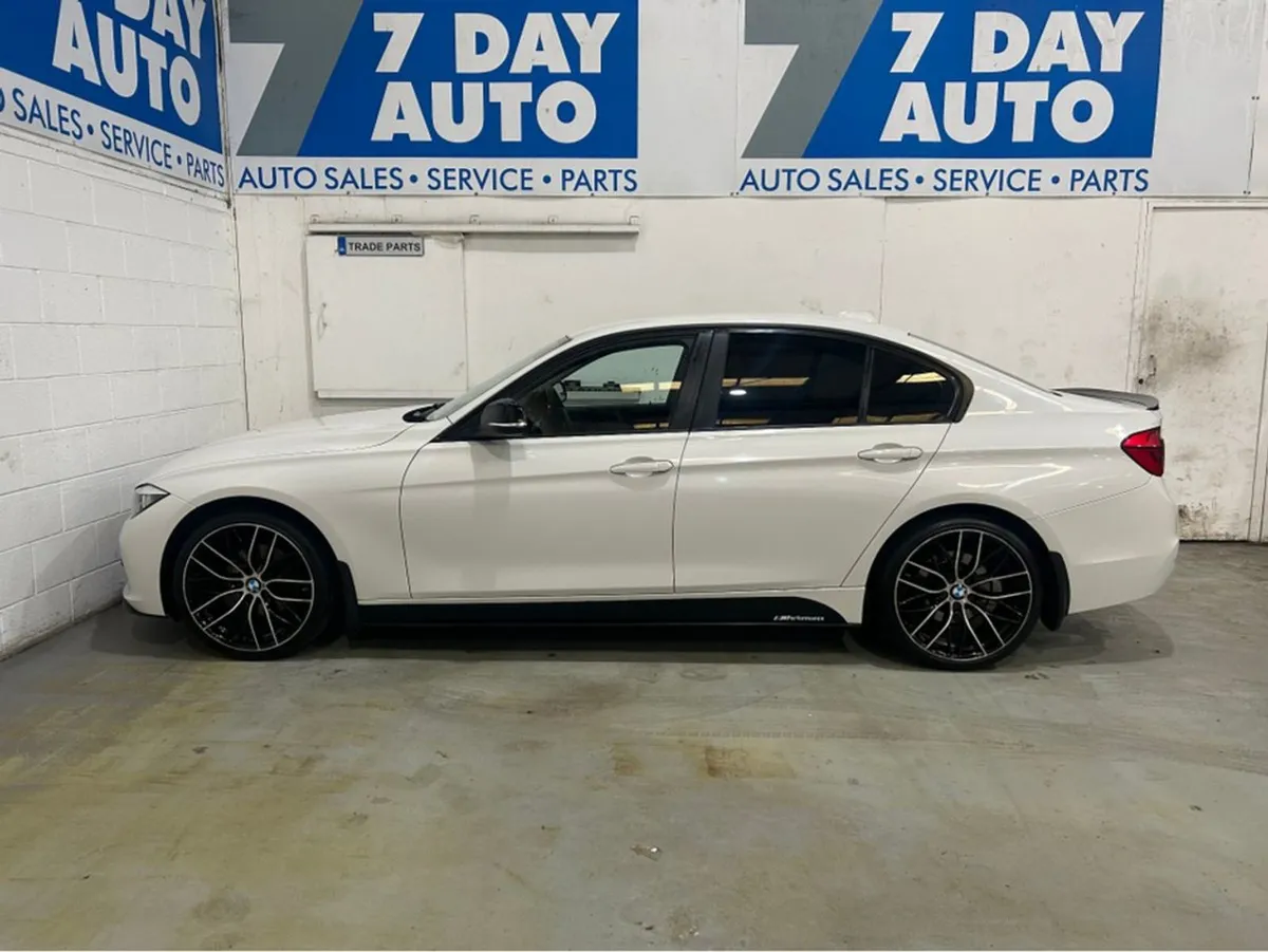 BMW 3 Series F30 D Efficiency Dynamics Plus 4DR - Image 4