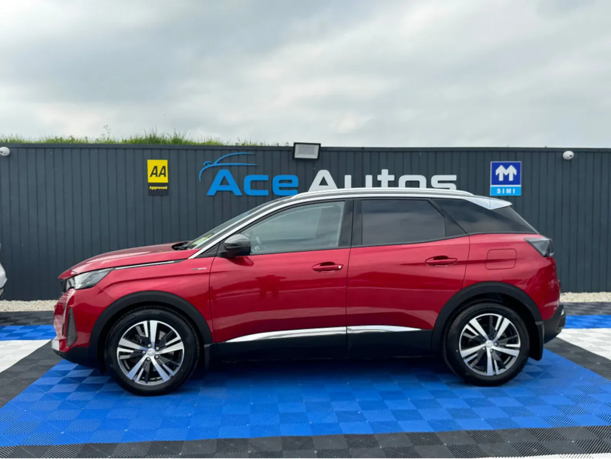 Peugeot 3008 **DEPOSIT TAKEN** ALLURE - 1.6 PETROL - Image 4