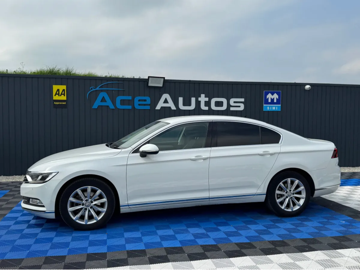 Volkswagen Passat **DEPOSIT TAKEN** ELEGANCE - 2.0 - Image 3