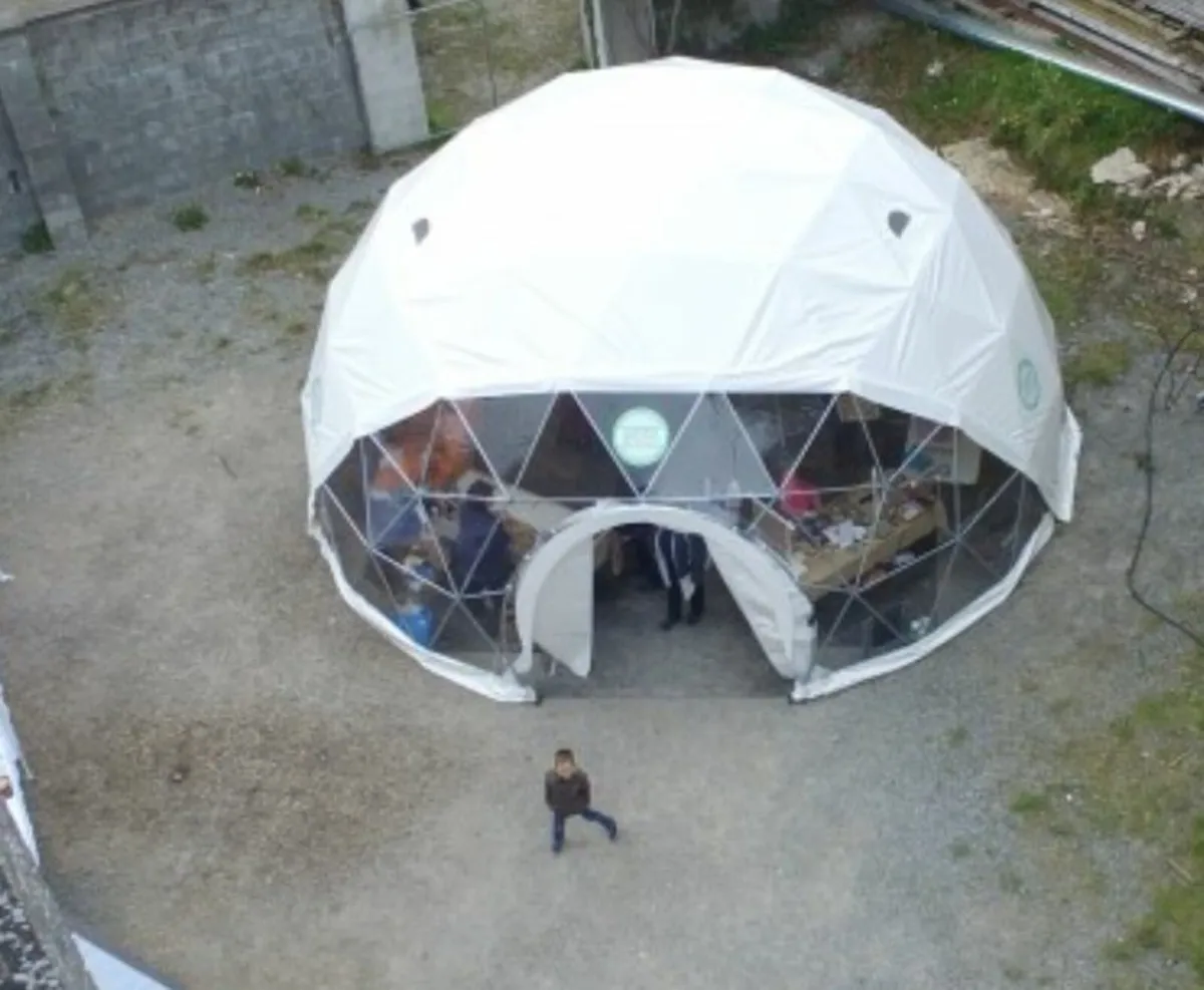 Deluxe 8m(26ft) Durable Portable Dome Glamping Igl - Image 1