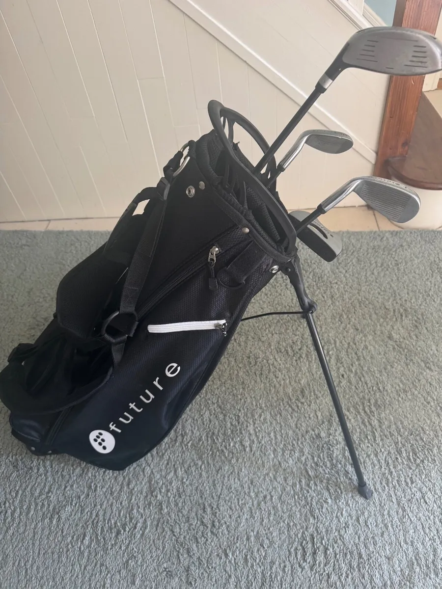 Kids Golf Clubs - Image 1