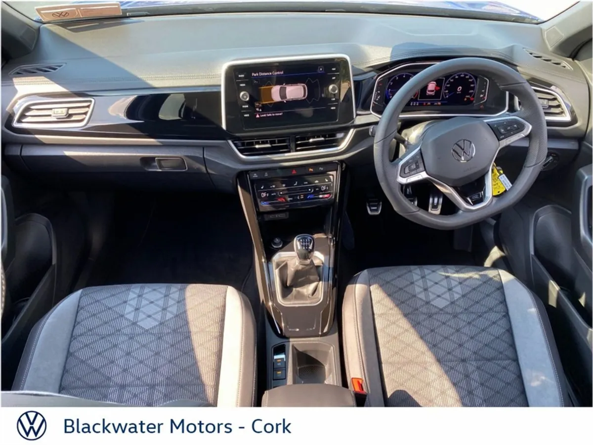 Volkswagen T-Roc 1.0tsi 116BHP R-line With Rear V - Image 3