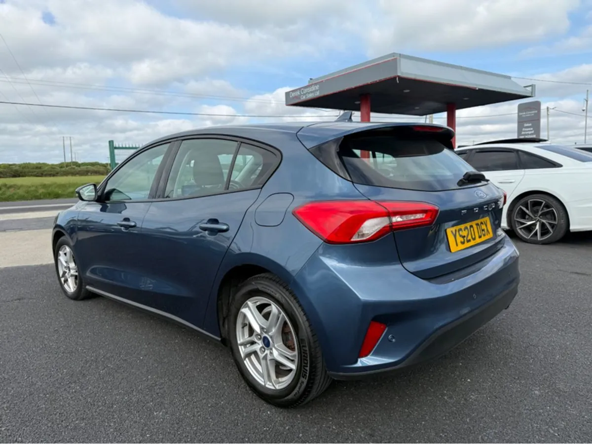 Ford Focus Zetec Tdci Auto - Image 4