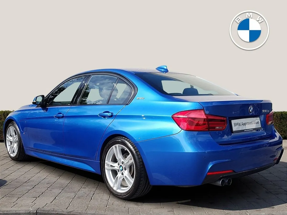 BMW 3 Series 330e M Sport - Image 2