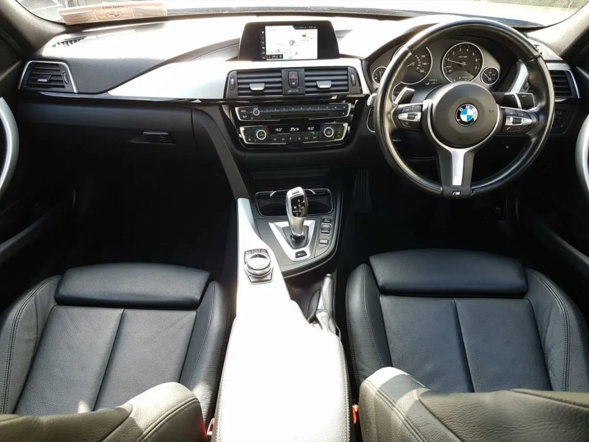 BMW 3 Series 330e M Sport - Image 4